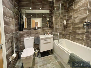 Photo 1- click for photo gallery